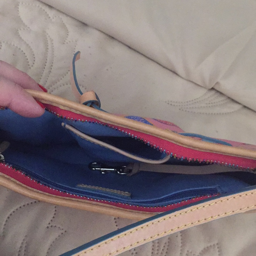 COPY - Dooney & Bourke pink print lay mark down - Picture 7 of 8